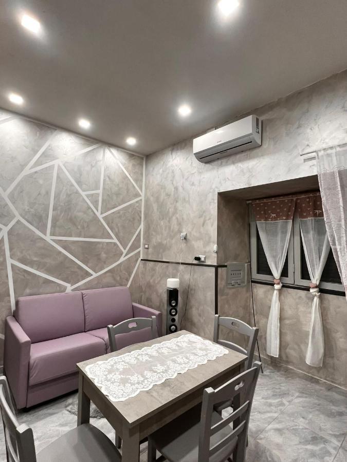 Mary Luna B&B เนเปิลส์ ภายนอก รูปภาพ