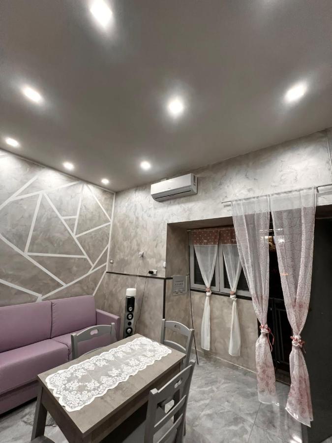 Mary Luna B&B เนเปิลส์ ภายนอก รูปภาพ